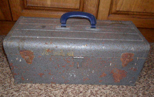 OLD TOOL BOX ?
