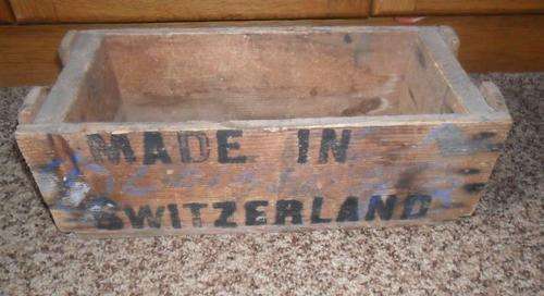 OLD WOODEN BOX