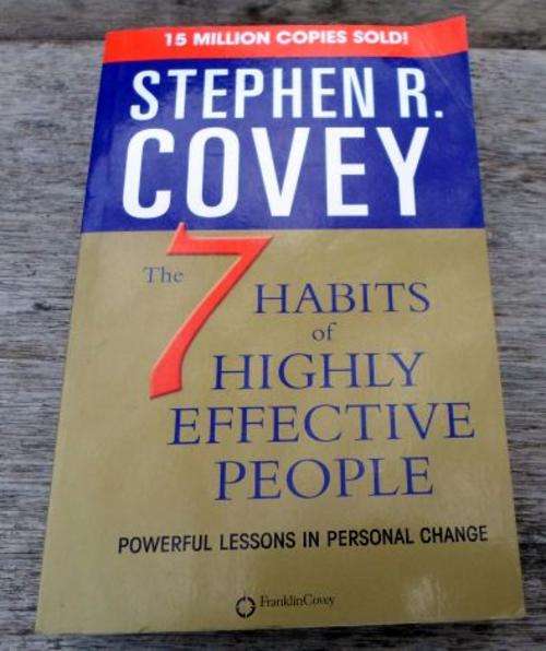 THE 7 HABITS OF HIGHLY EFFECTIVE PEOPLE - STEPHEN R. COVEY