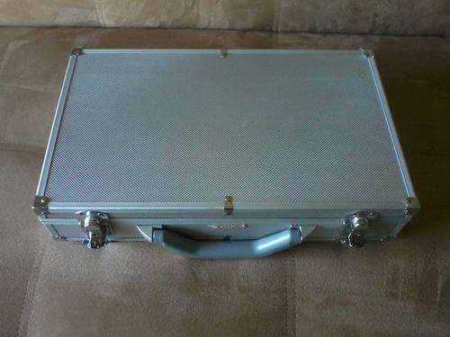 24 coin Aluminium carry case