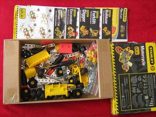7 Stanley models. like Meccano. please see pic. great fun to build