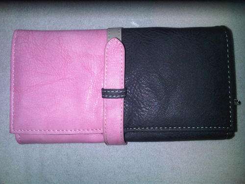 beautiful pink/black SOTTO purse <<only for elegant and classy ladies<< many compartments