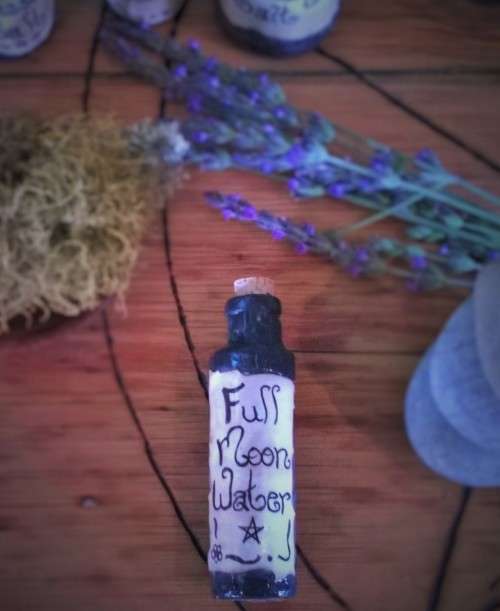 10ml Money Drawing Oil Magic Luck Prosperity Money Abundance