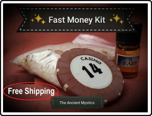 Money Drawing Anointing Oil by The Raven's Nest