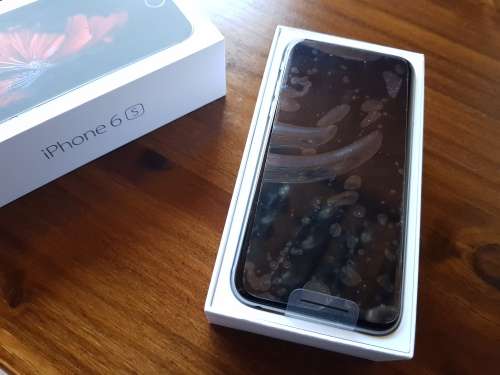 Apple iPhone 6s 16GB (Excellent Condition)