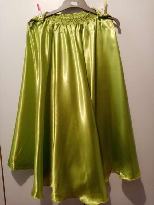 Lime green circle skirt 34-36