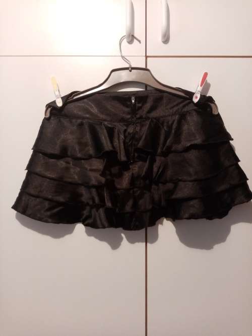 Black satin mini tiered skirt 34