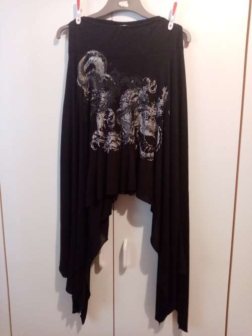 Black assymmetrical printed skirt 28