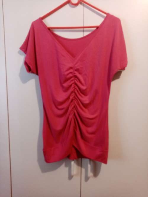 Pink printed top with ruched back 34-36