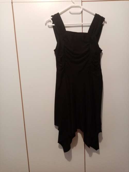 Black assymmetrical dress XL