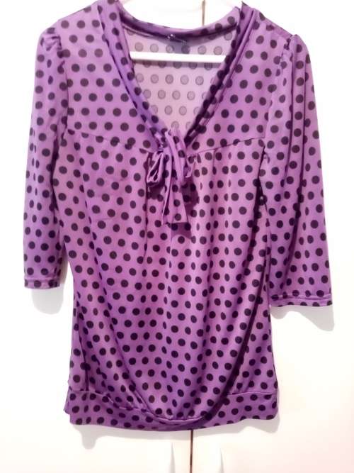 Lilac polka dot top with neck tie S