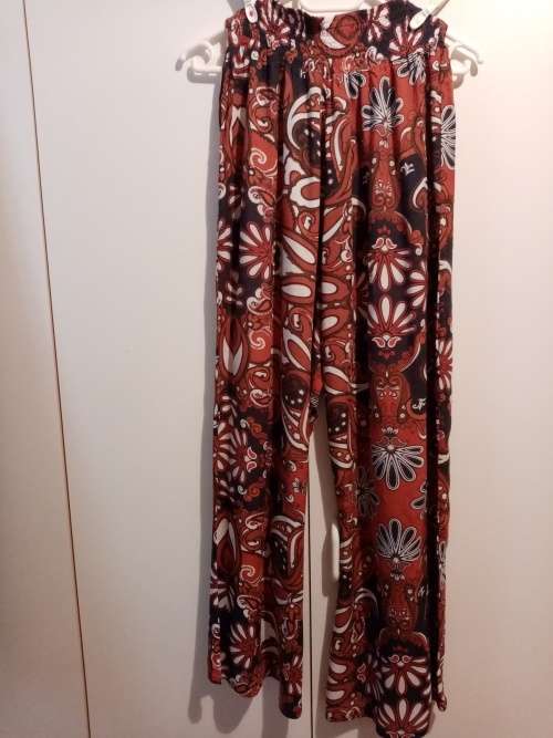 Brown floral pants S
