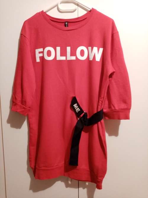 Red long top with belt detail 32