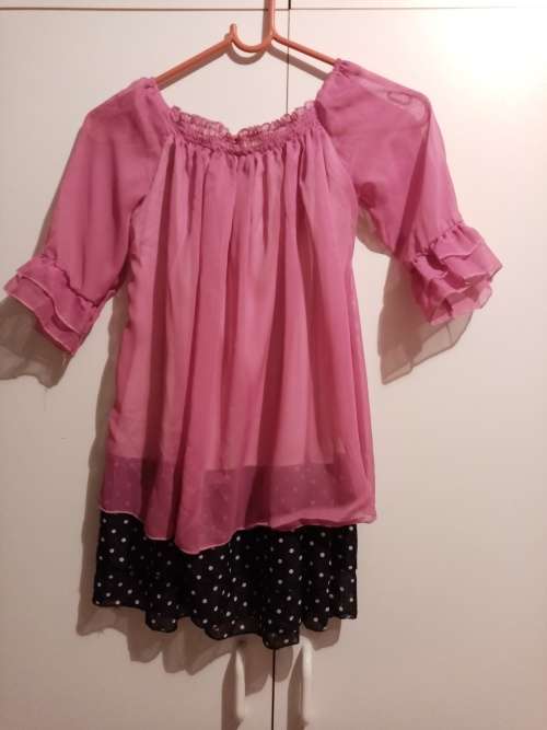 Pink and black polka-dot top 34-36