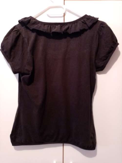 Black frilled top XL