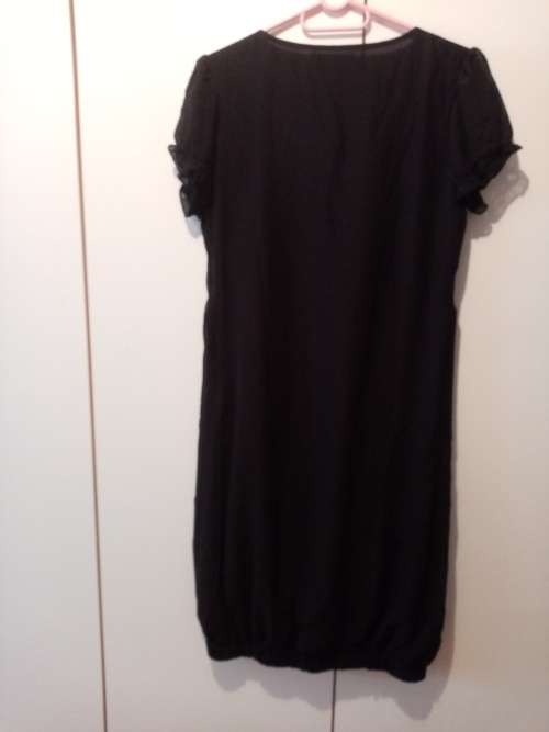 Black frilly dress with lace detail and bubble hem 36-38