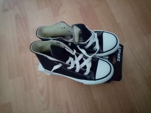 Soviet viper kids Hi cut canvas lace up navy UK size 1 (small make) could fit size 12/13 New