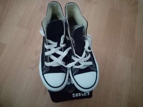 Soviet viper kids Hi cut canvas lace up navy UK size 1 (small make) could fit size 12/13 New