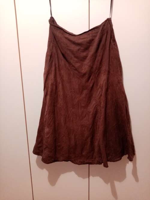 Brown long 100% cotton skirt with flower pattern Woolworths 12 as new