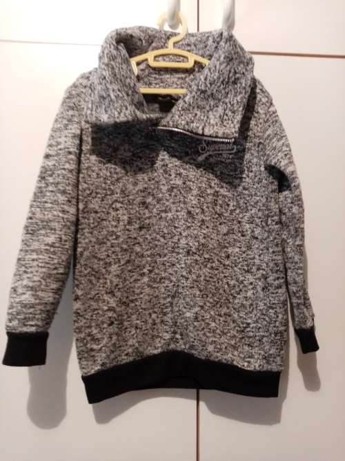 Grey warm thick jersey top 5-6
