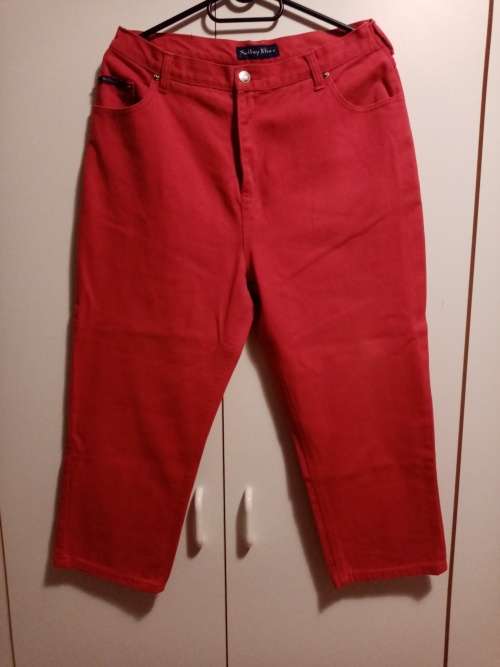 Smiley blues red crop jeans approximate size 36