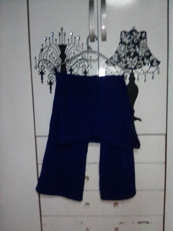 Stunning royal blue Indian outfit