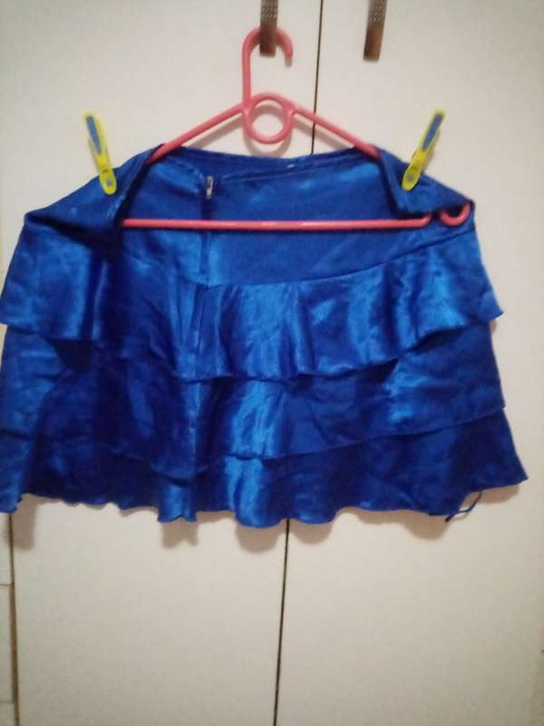 Stunning royal blue velvet ruffle skirt size 36