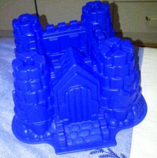 silicone castle cake mould