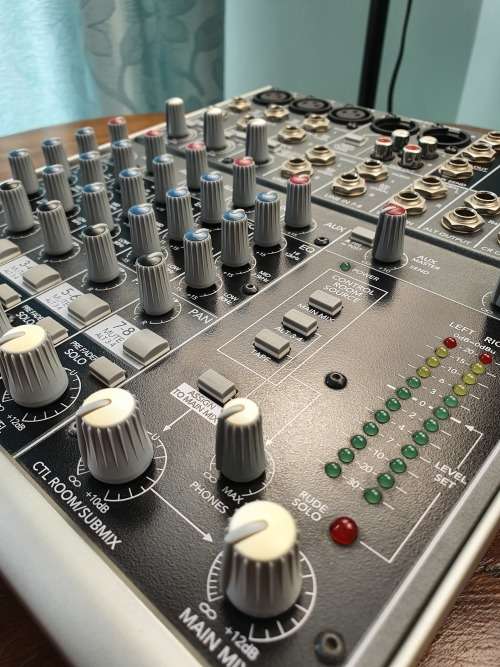 Mackie 802 VLZ-3 Mixer