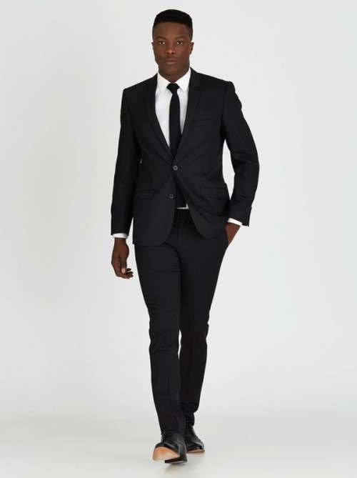 Price never to be repeated again! 100% Polo suit! Regular black suit - size 42R jacket / 36R pants