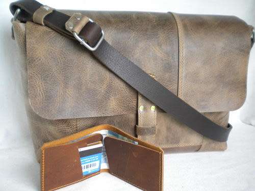 Better than black Friday! Handmade leather bag - 15 inch with free wallet!