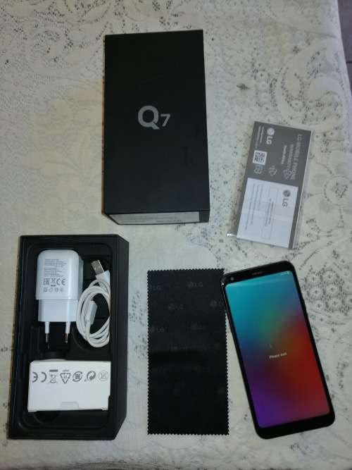 LG Q7