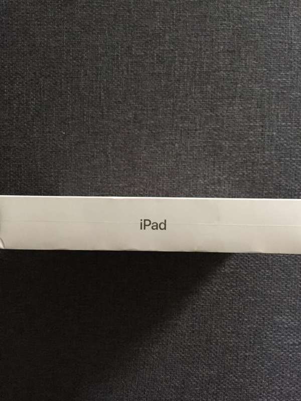 >>BLACK FRIDAY ONLY<< | Apple iPad with WiFi, 128GB, Space Gray (2017 Model)