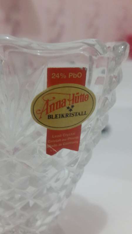 WOW!!ANNA HUTTE BLEIKRISTALL LEAD CRYSTAL VASE A MUST HAVE DONT MISS OUT