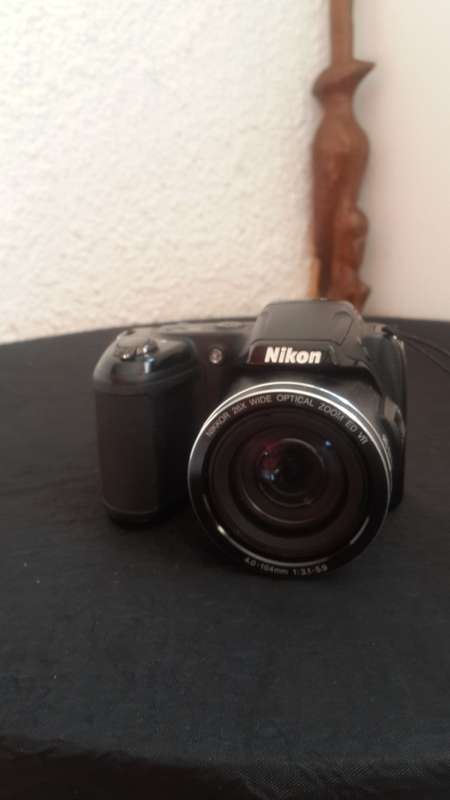 FUJIFILM FINEPIX S2950 14 MEGAPIXEL ,18 OPTICAL ZOOM MASSIVE BARGAIN STARTING AT R1