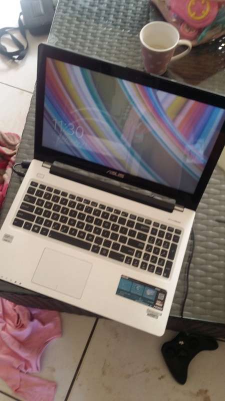 WOW!!ASUS S550C INTEL CORE I5 ULTRABOOK ALUMINUM TOUCH SCREEN LAPTOP MASSIVE BARGAIN!!