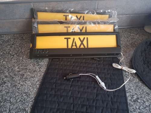 3x collectible taxi light signs MASSIVE BARGAIN STARTING AT R1