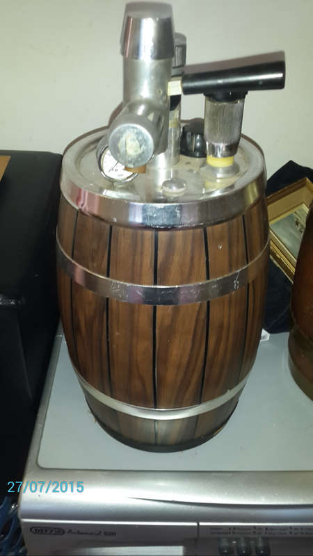 Amazing Collectable Keg Machine a must have for any Bar/Mancave