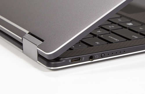 Dell XPS 13 2in1 Notebook , Core i7 7th Gen, QHD+ TouchScreen with Pen, 16gb Ram, 512gb SSD