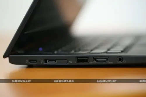 Lenovo ThinkPad X280 Ultra Portable NoteBook, i5-8250u Quadcore. 256SSD, 8GB Ram.Finger Print Reader