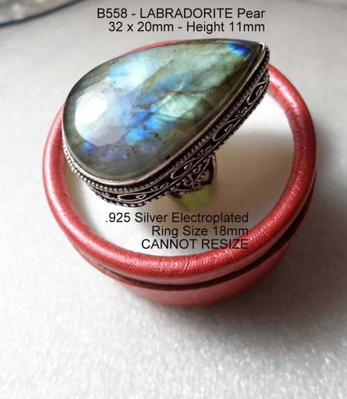 Labradorite  Ring