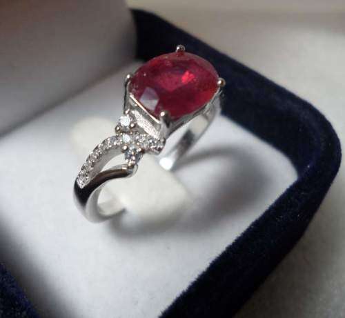 RUBY set in SOLID STERLING with CUBIC ZIRCONIA Detail