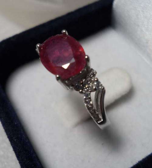 RUBY set in SOLID STERLING with CUBIC ZIRCONIA Detail