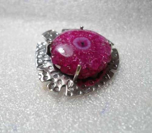 PINK SOLAR QUARTZ SET IN SOLID STERLING