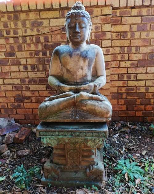 Garden Buddha statue