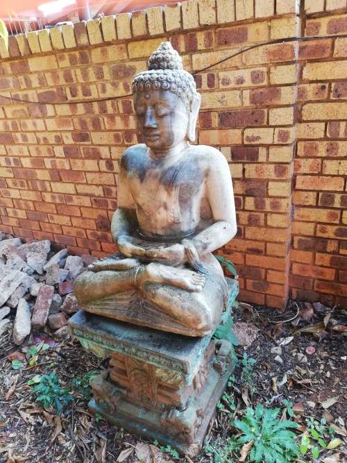 Garden Buddha statue