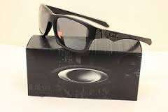 GENUINE OAKLEY - Jupiter Squared with Polarized Lenses