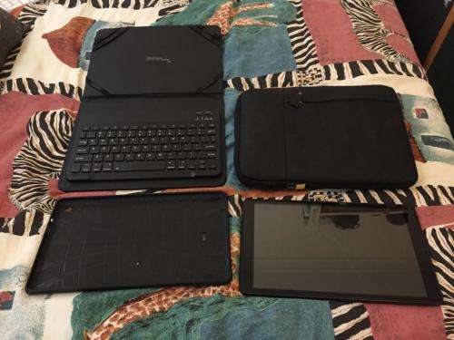 Vodacom 10.1 Tablet + Extras (Please Read Description)