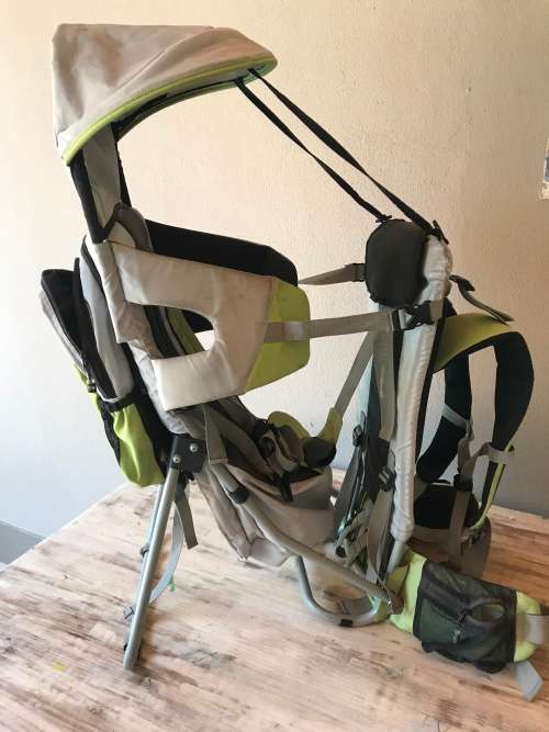 Baby hiking carrier