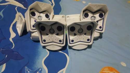 Mobotix M12